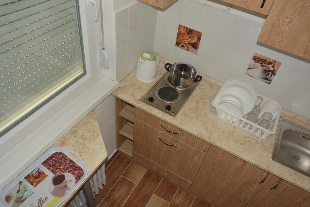 Apartamento Poetyi Flat Budapest Exterior foto